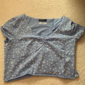 blue crop top